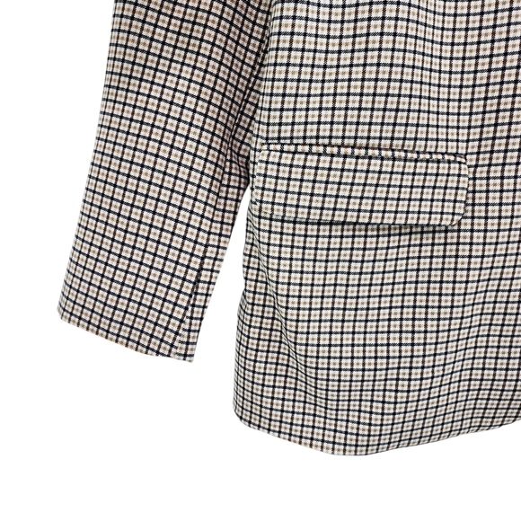 Vince Camuto Women's Poly Stretch Fully Lined Padded Shoulder Blazer - M - Picture 5 of 10